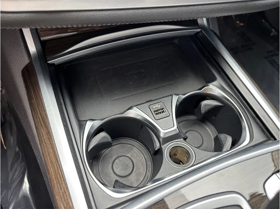 BMW 7 Series photo 37