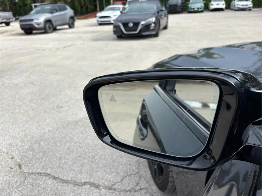 BMW 3 Series photo 20