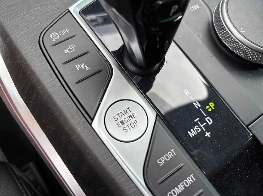 BMW 3 Series photo 31