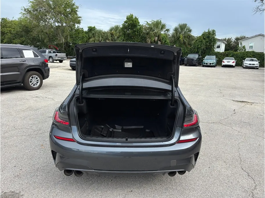 BMW 3 Series photo 51