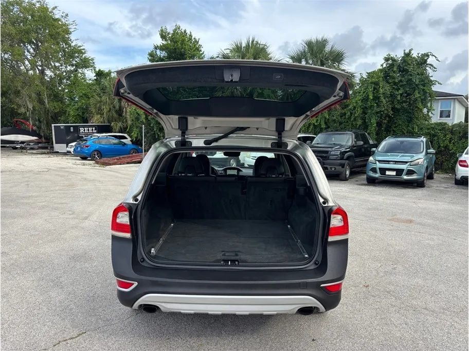 2016 Volvo XC70 42