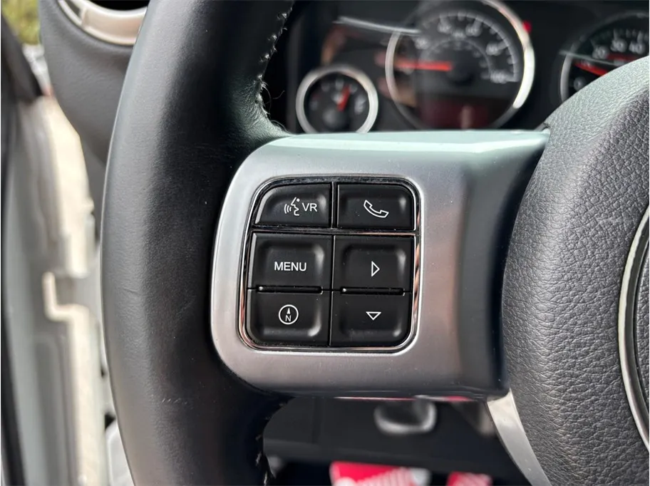 Jeep Wrangler photo 20