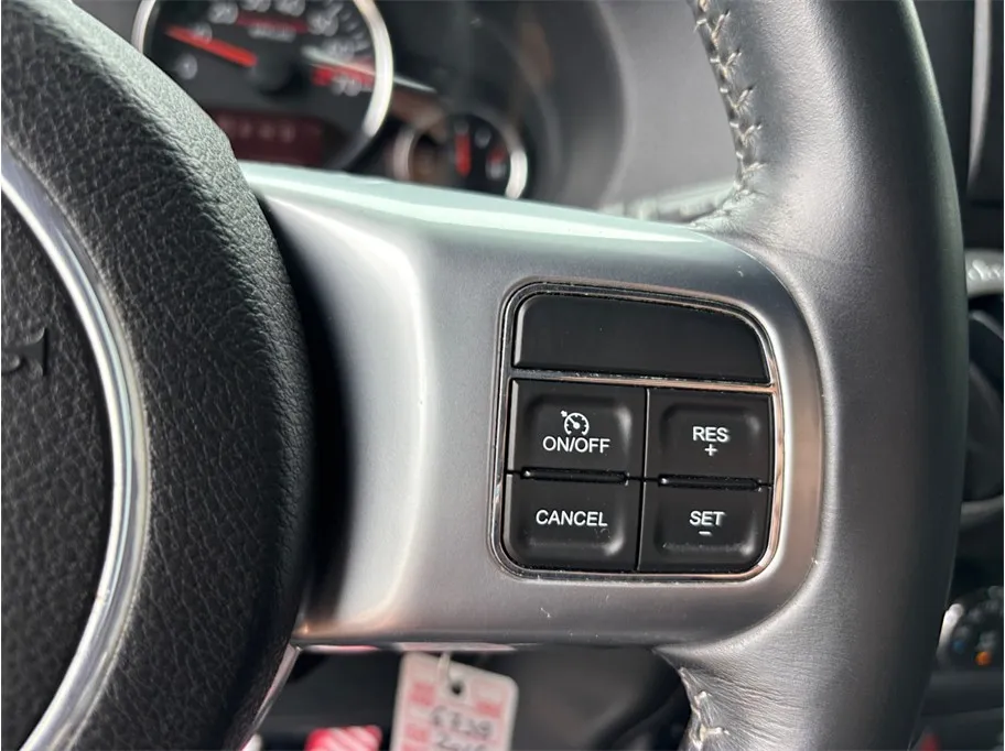 Jeep Wrangler photo 21
