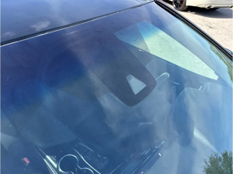 Toyota Camry photo 12