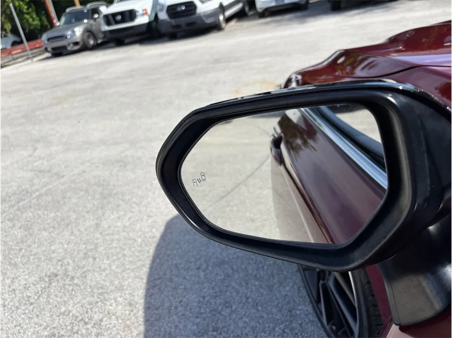 Toyota Camry photo 18