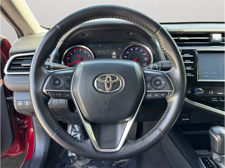 Toyota Camry photo 24