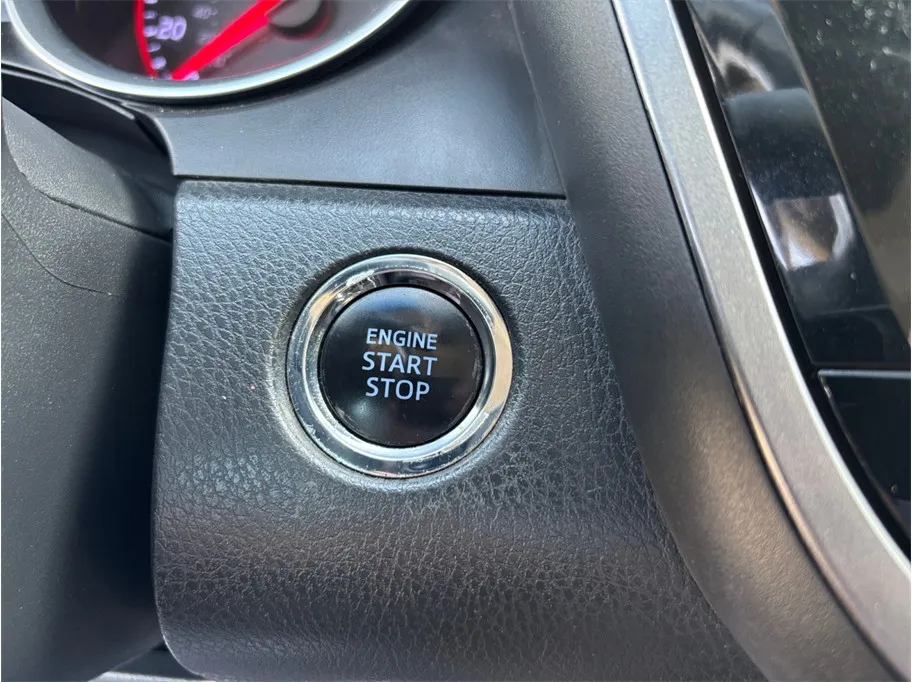 Toyota Camry photo 27