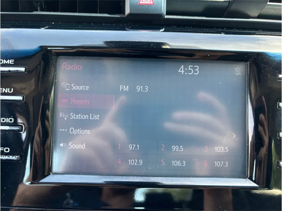 Toyota Camry photo 28