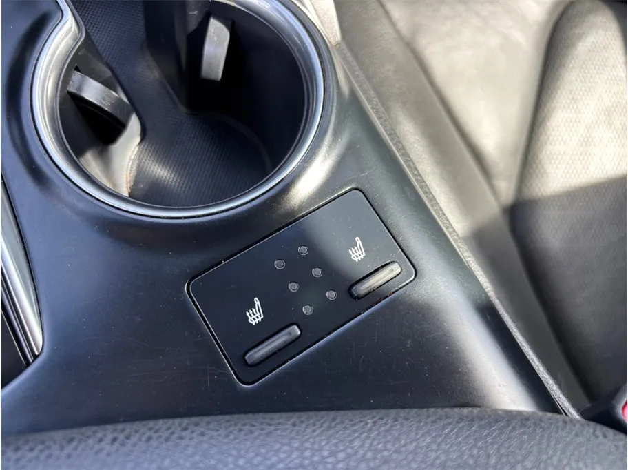Toyota Camry photo 31