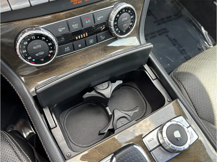 Mercedes-Benz SL-Class photo 31