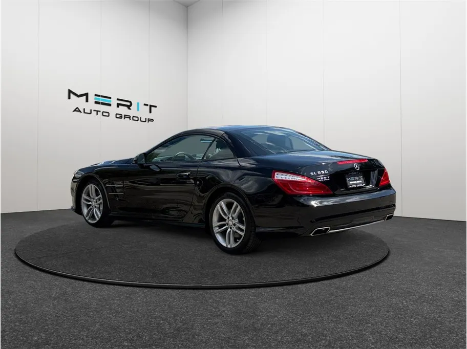 Mercedes-Benz SL-Class photo 6