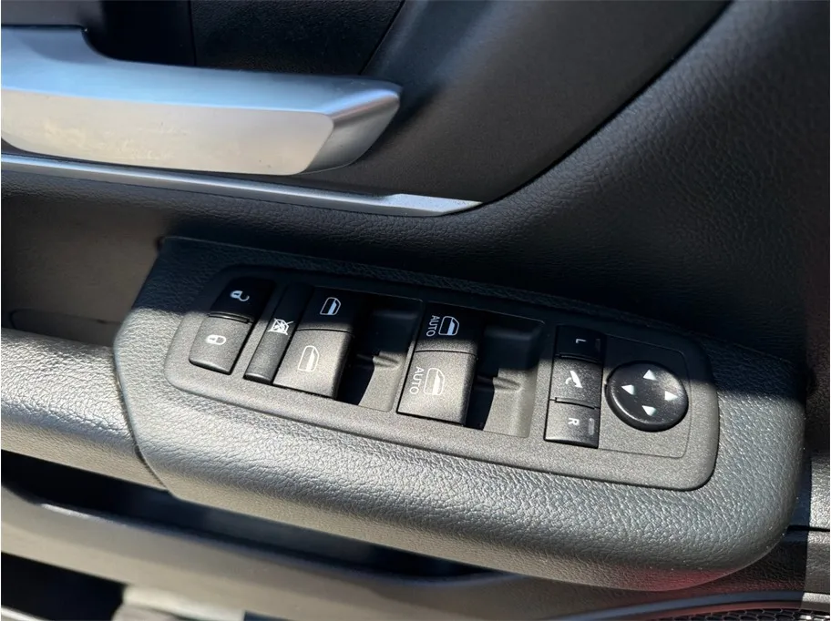 Ram 1500 photo 22