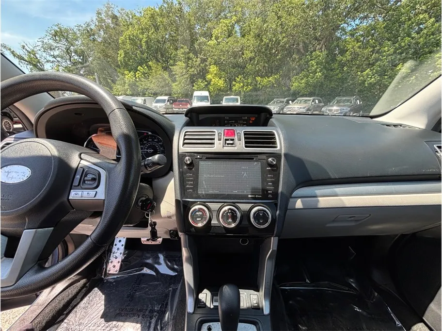 Subaru Forester photo 11