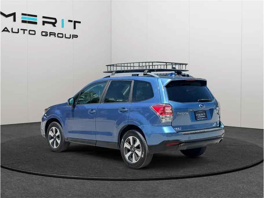 Subaru Forester photo 7