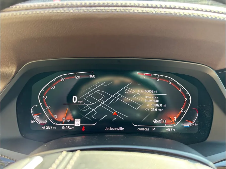 BMW X7 photo 27