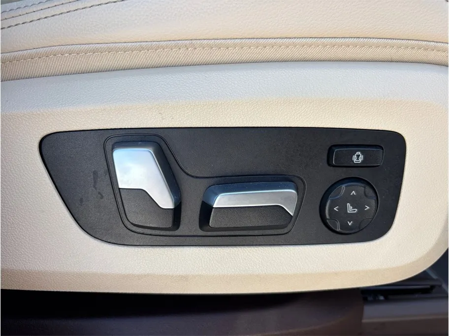 BMW X7 photo 50