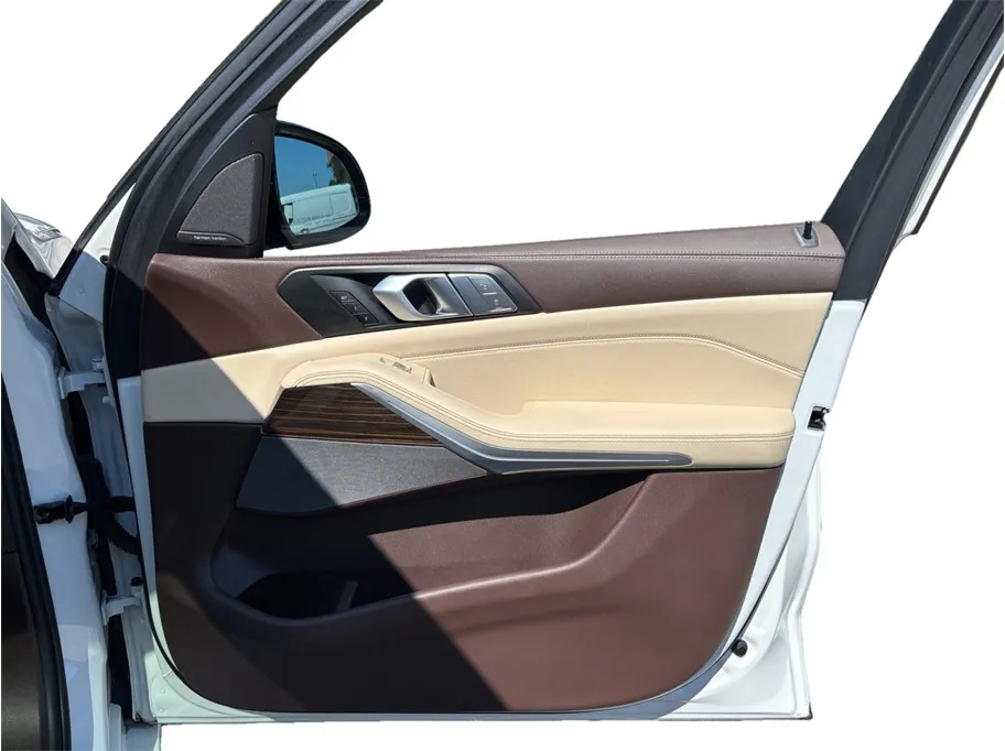 BMW X7 photo 51