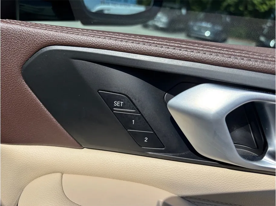 BMW X7 photo 52