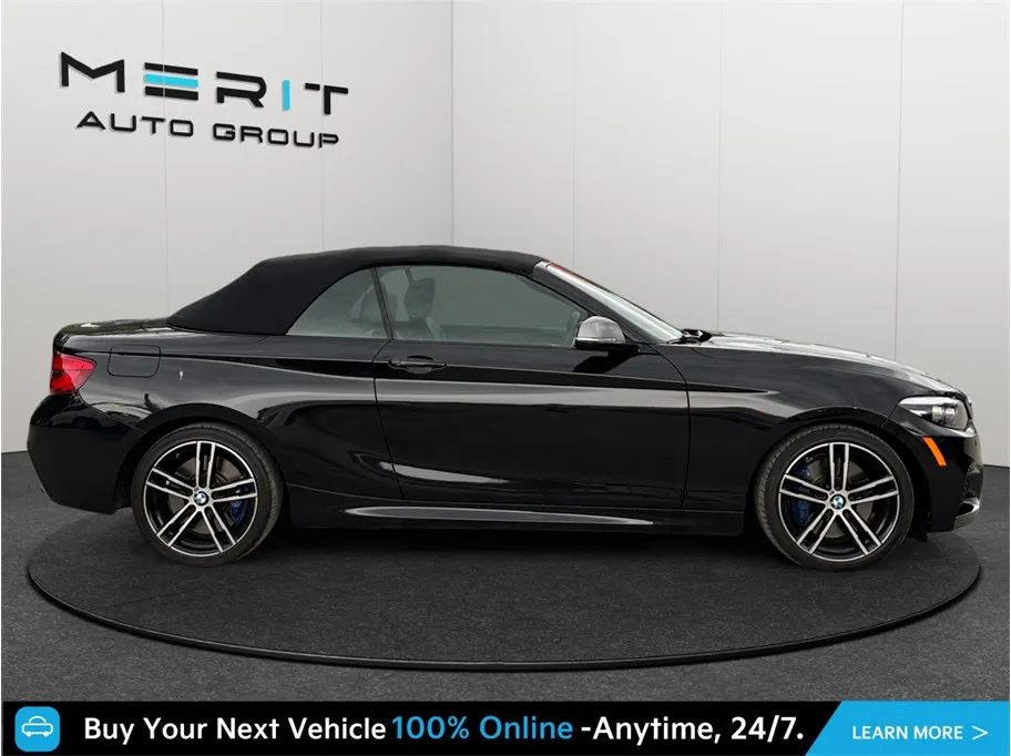 BMW 2 Series photo 10