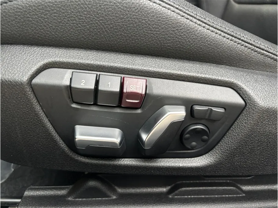 BMW 2 Series photo 20