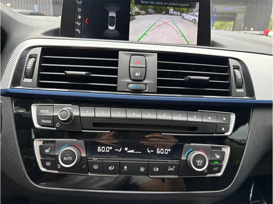 BMW 2 Series photo 32