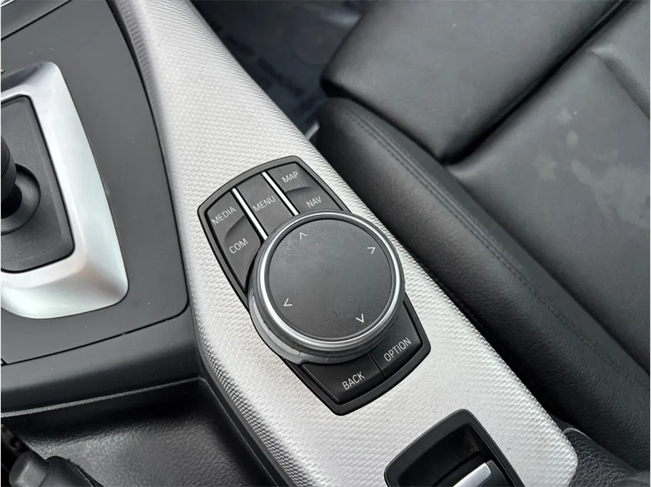 BMW 2 Series photo 35