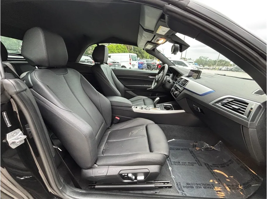 BMW 2 Series photo 40