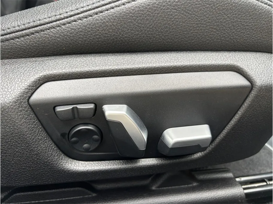 BMW 2 Series photo 41