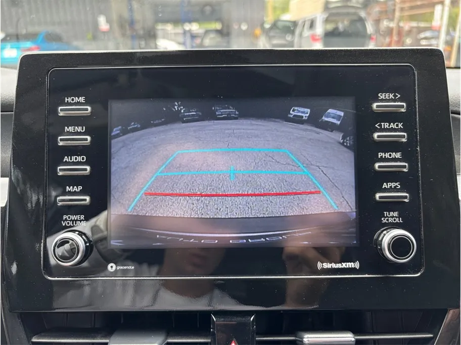 Toyota Camry photo 25