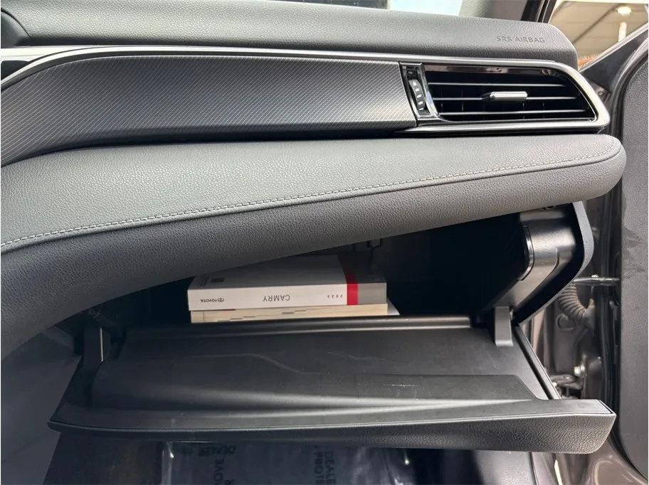 Toyota Camry photo 37