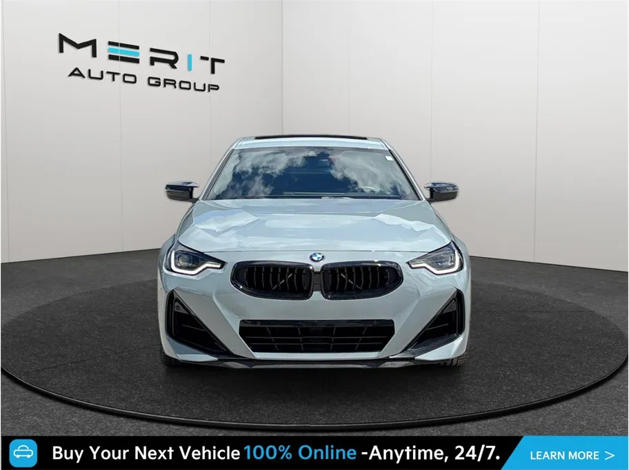 BMW 2 Series photo 3