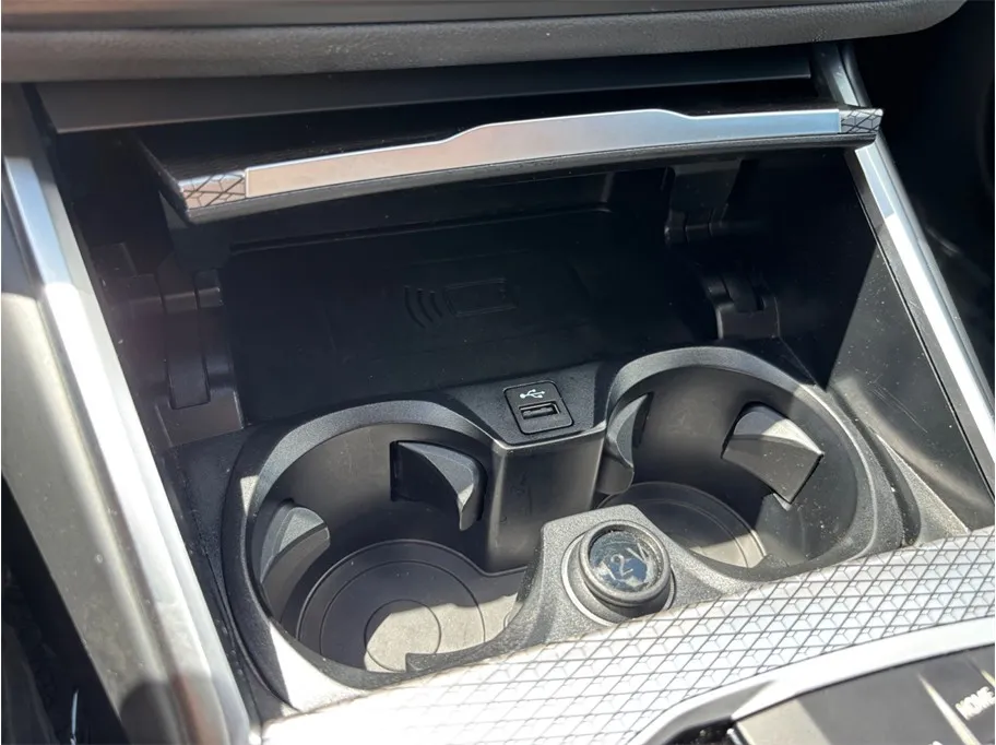 BMW 2 Series photo 39