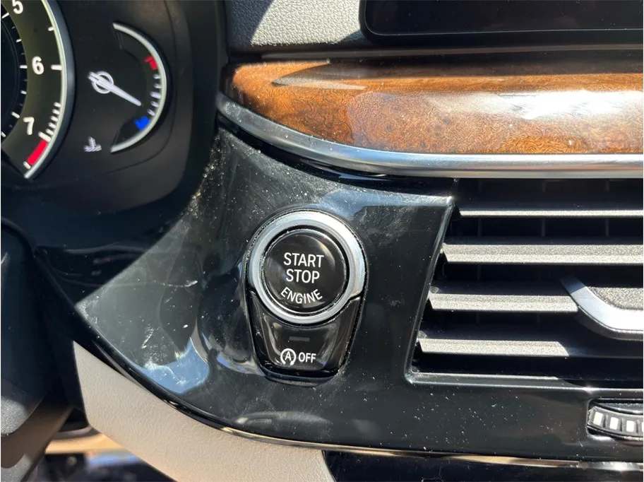 BMW 5 Series photo 28