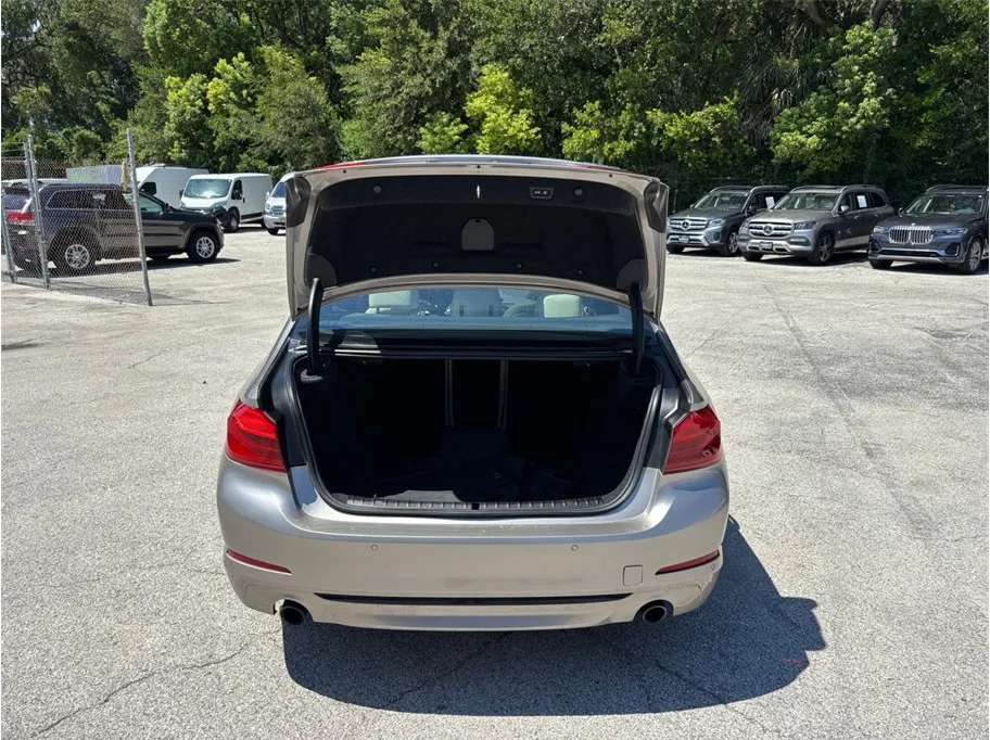 BMW 5 Series photo 47