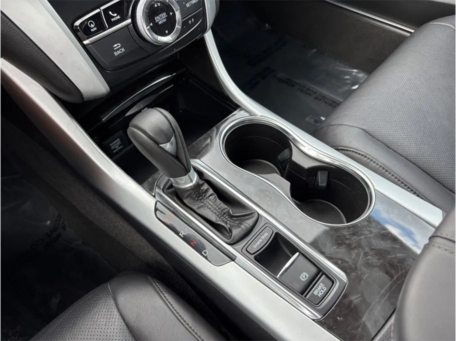 Acura TLX photo 35