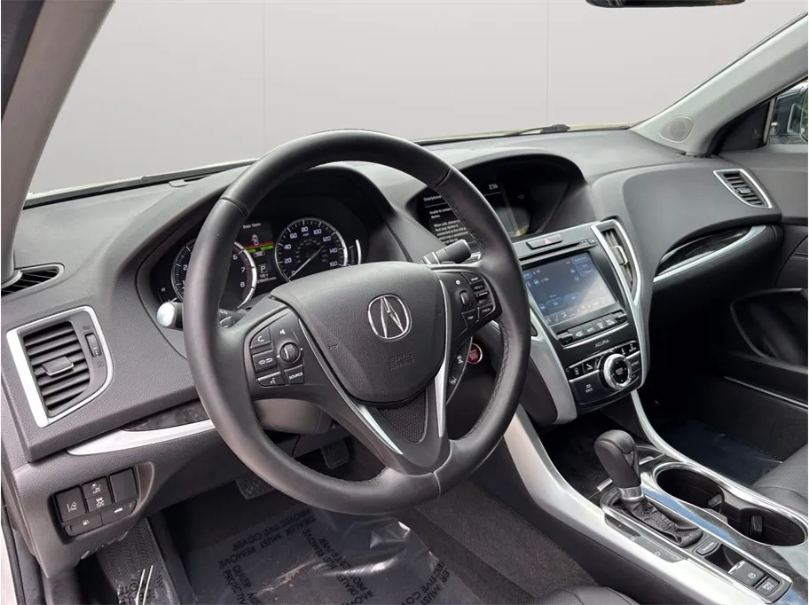 Acura TLX photo 6