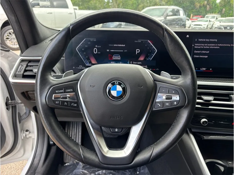 BMW 3 Series photo 24