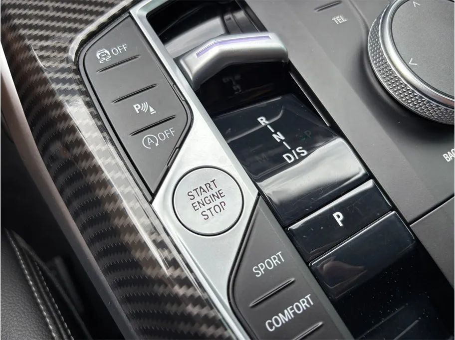 BMW 3 Series photo 27