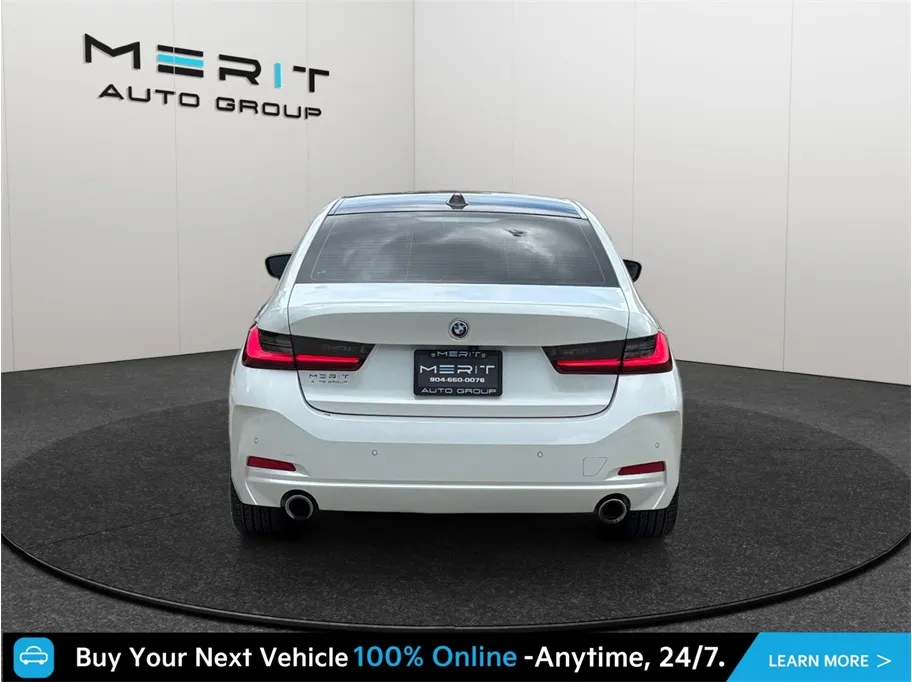 BMW 3 Series photo 8