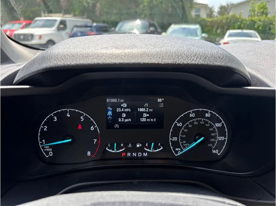 Ford Transit Connect photo 21