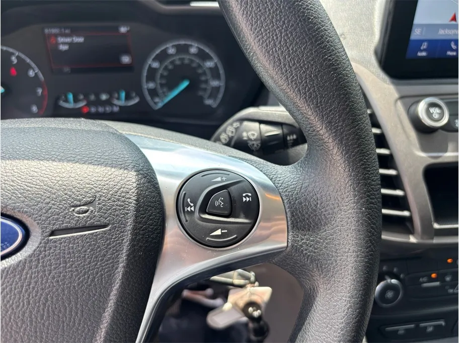 Ford Transit Connect photo 24