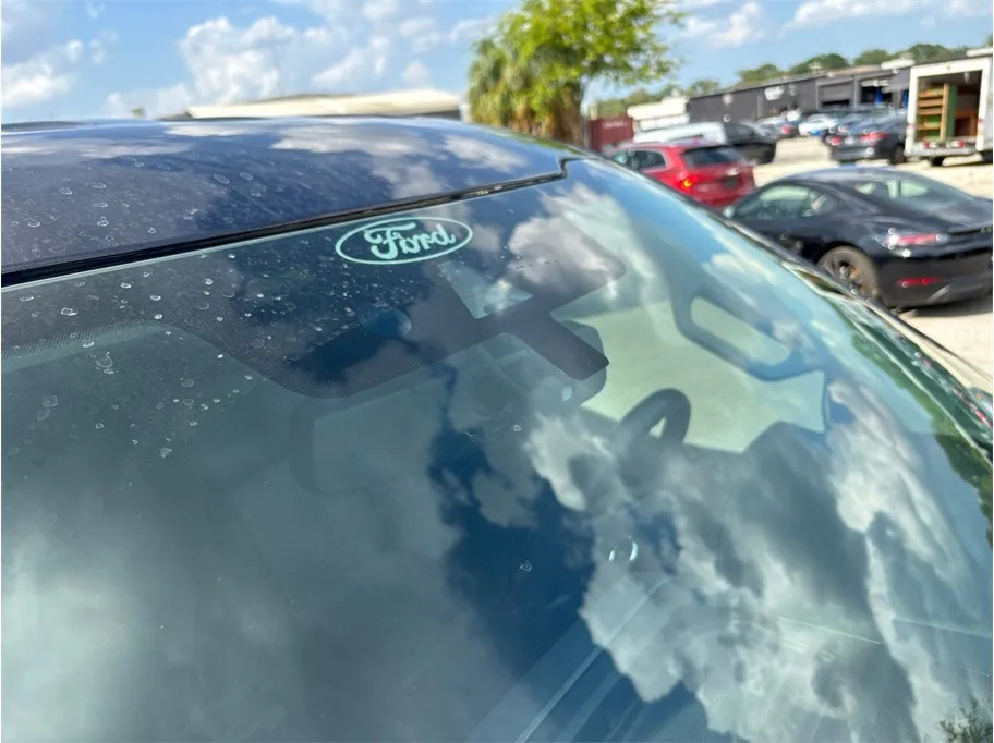 Ford F-150 photo 12