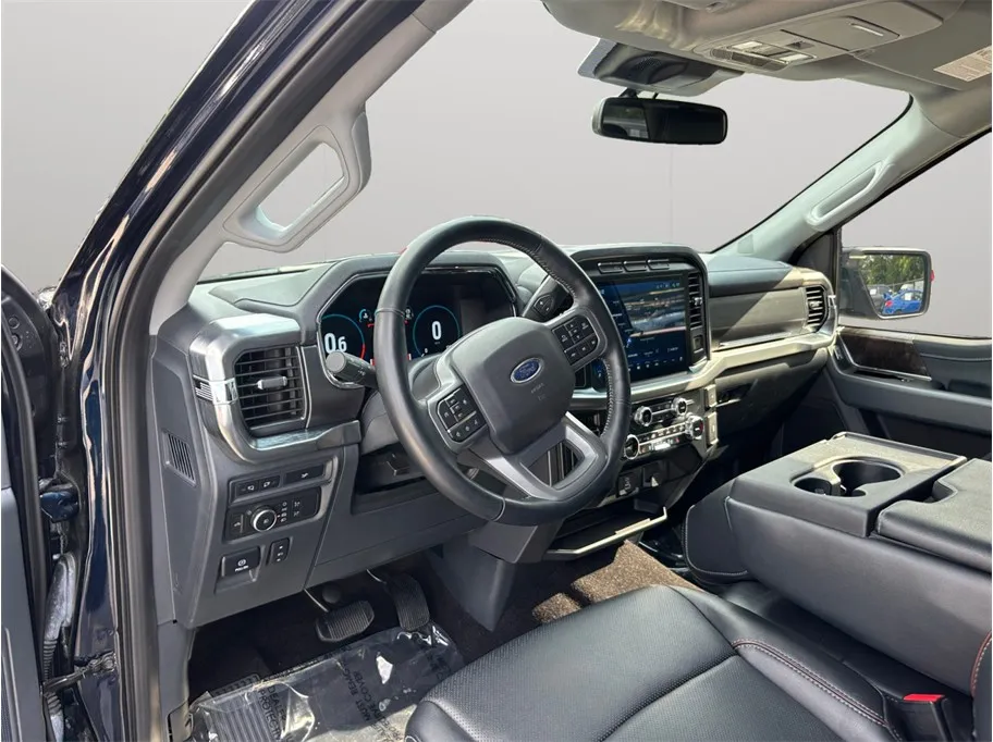 Ford F-150 photo 6