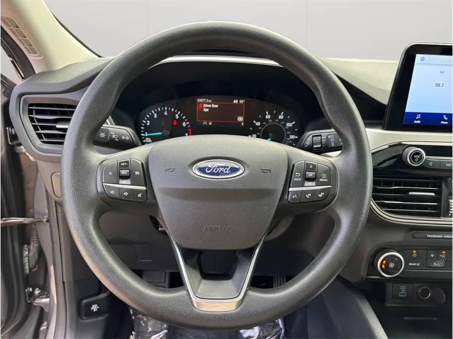 Ford Escape photo 22