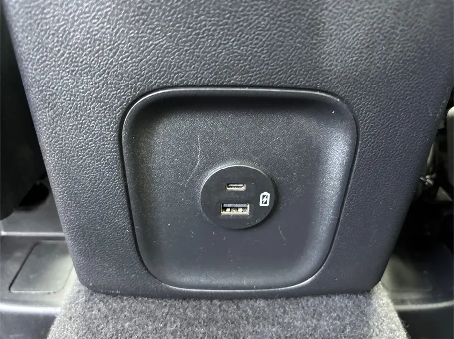 Ford Escape photo 34