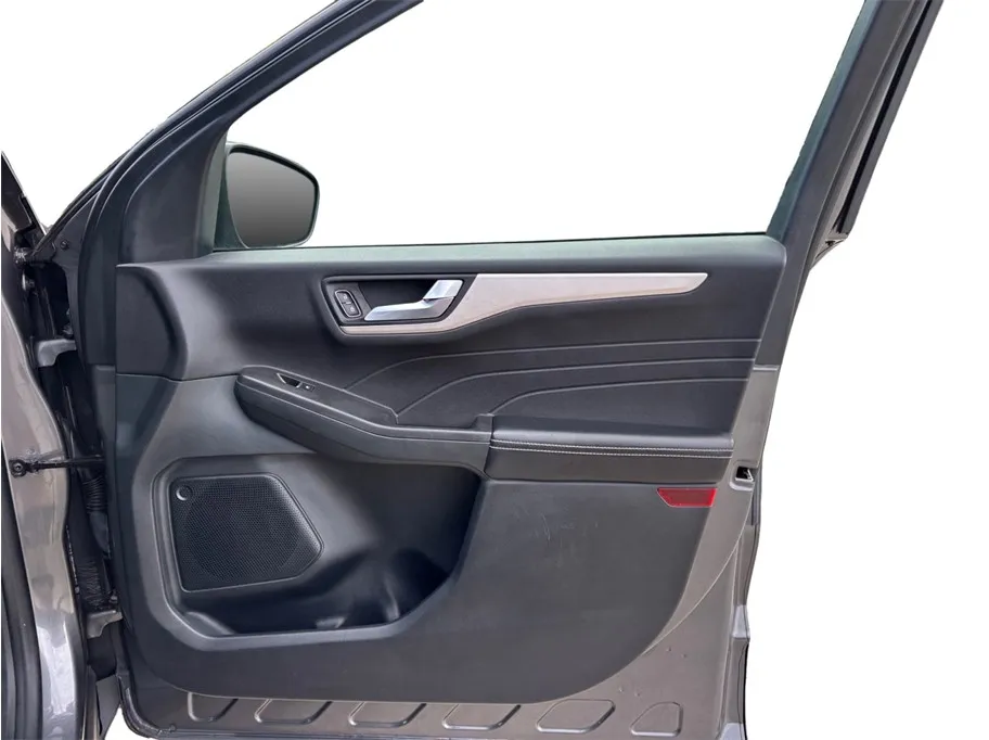 Ford Escape photo 37