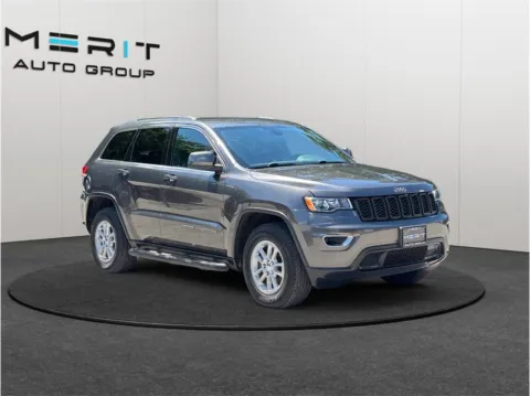Gray 2019 Jeep Grand Cherokee Laredo E Sport Utility 4D for sale in Jacksonville, FL