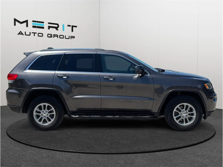 Jeep Grand Cherokee photo 10