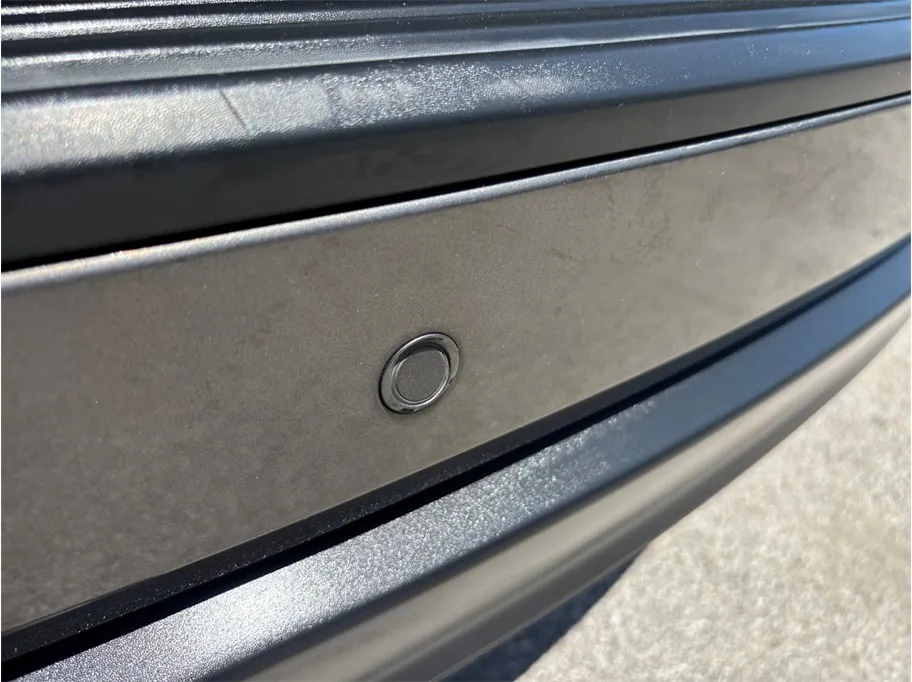 Jeep Grand Cherokee photo 14