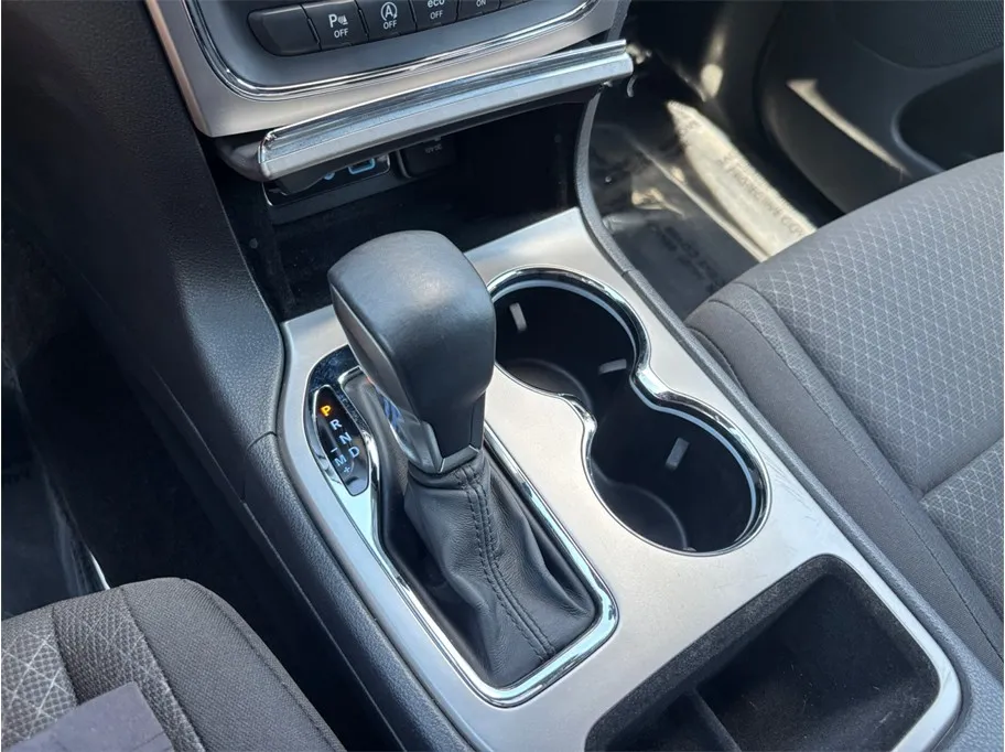 Jeep Grand Cherokee photo 31